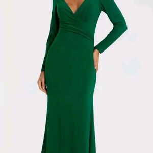 NWT "Emeralda" Long Sleeved High Side Slit Jersey Gown Size S (2/4)